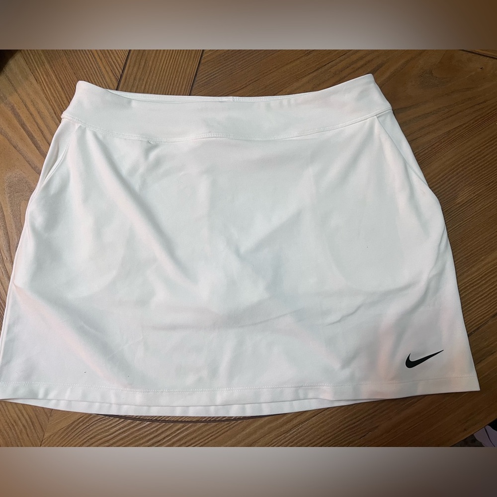 NIKE skorts | golf skirt white pockets athletic